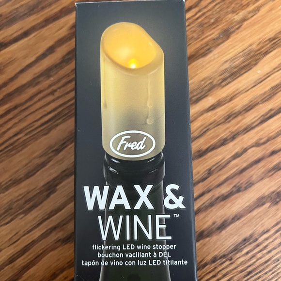 Other - NWT Wine Bottle 🍷 Stopper